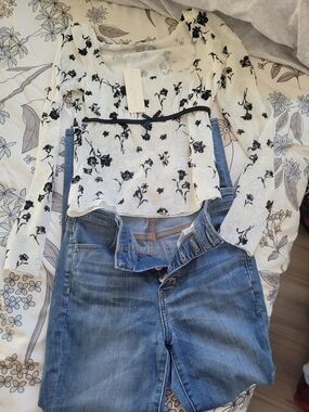 Women’s Blue Denim Jeans